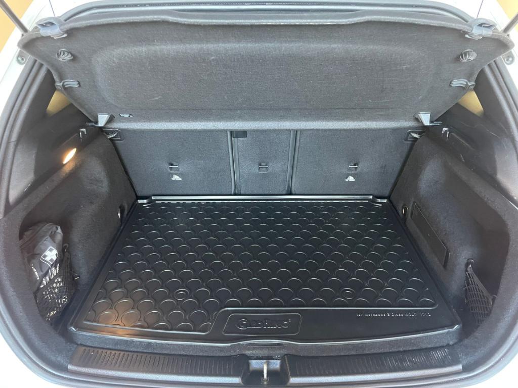 Mercedes-Benz B-Klasse 180 business solution amg