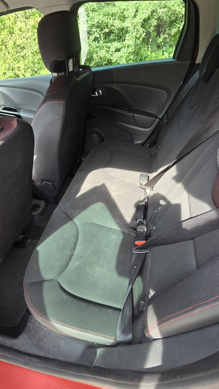 Renault Clio estate 2013