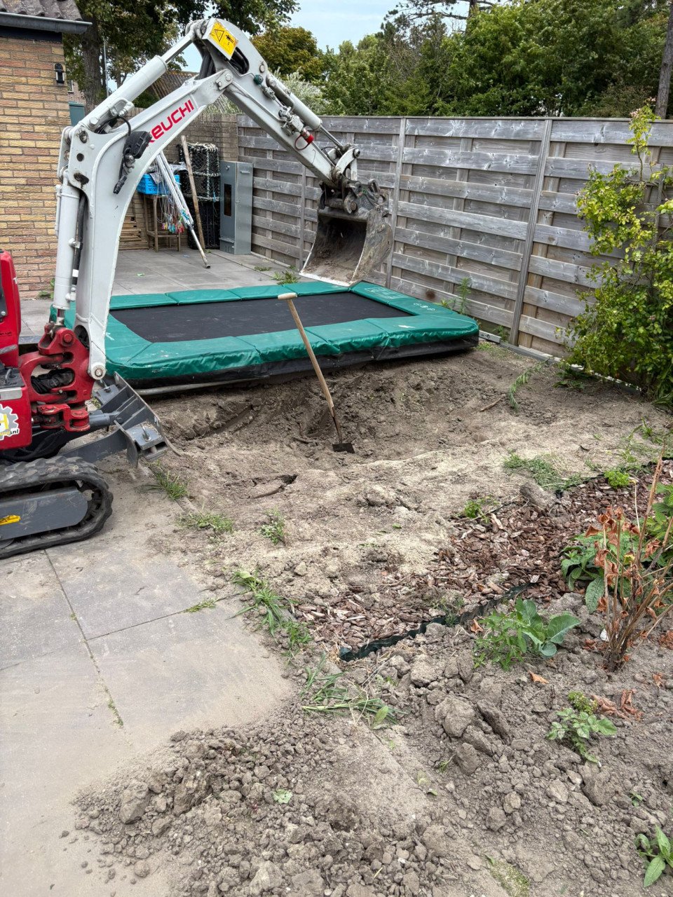 1 tons minigraver huren