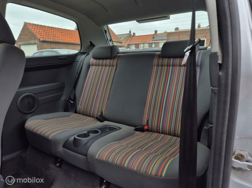 Volkswagen Fox 1.4 origineel nl / airco / nieuwe apk