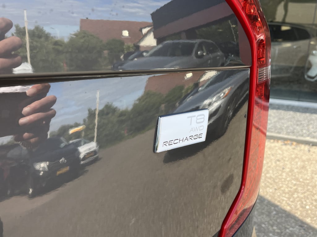 Volvo XC90 2.0 t8 plug-in hybrid awd ultimate dark | luchtvering | bowers &