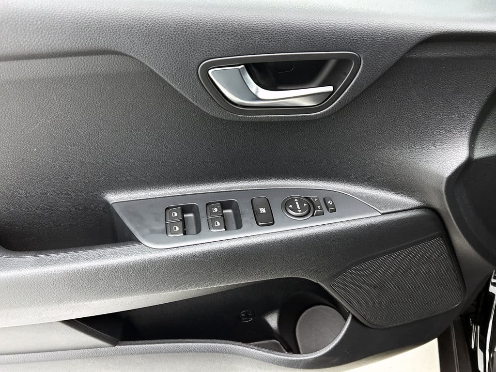 Kia Stonic 1.0 t-gdi mhev dynamicplusline | automaat | chrome pack | navi |