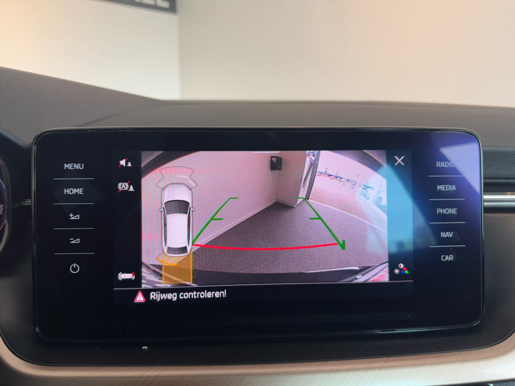 Skoda Scala 1.0 tsi sport business