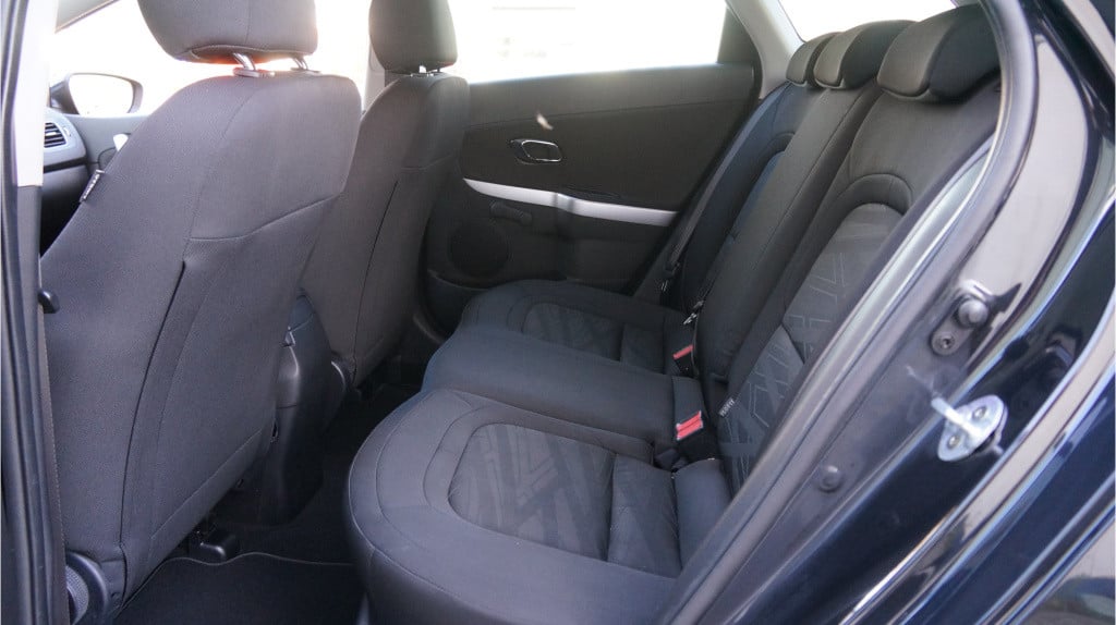 Kia Cee'd sportswagon 1.0 t-gdi comfortplusline navigator rijklaar incl gar