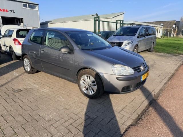 Volkswagen Golf 1.4 trendline