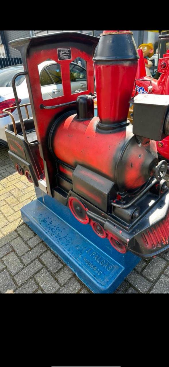 Kiddy ride / Kinderautomaat - Beweegbare trein