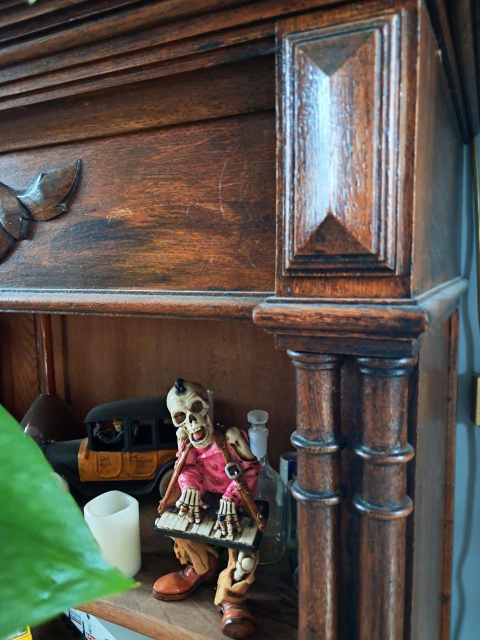 Oude kast,  boekenkast