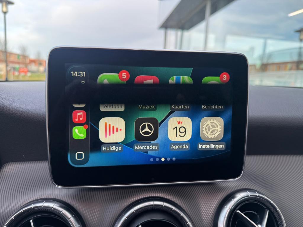 Mercedes-Benz Cla shooting brake 180 urban night-pakket automaat , panorama