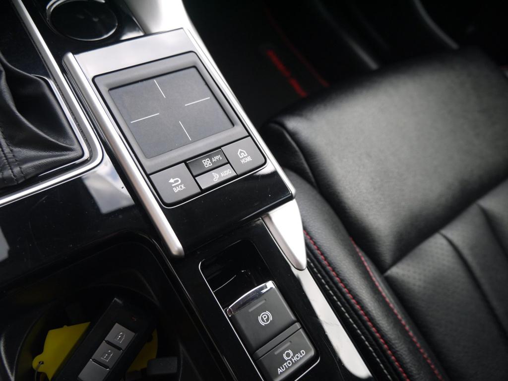 Mitsubishi Eclipse Cross 1.5 di-t intense s cvt automaat|trekhaak|rijklaar