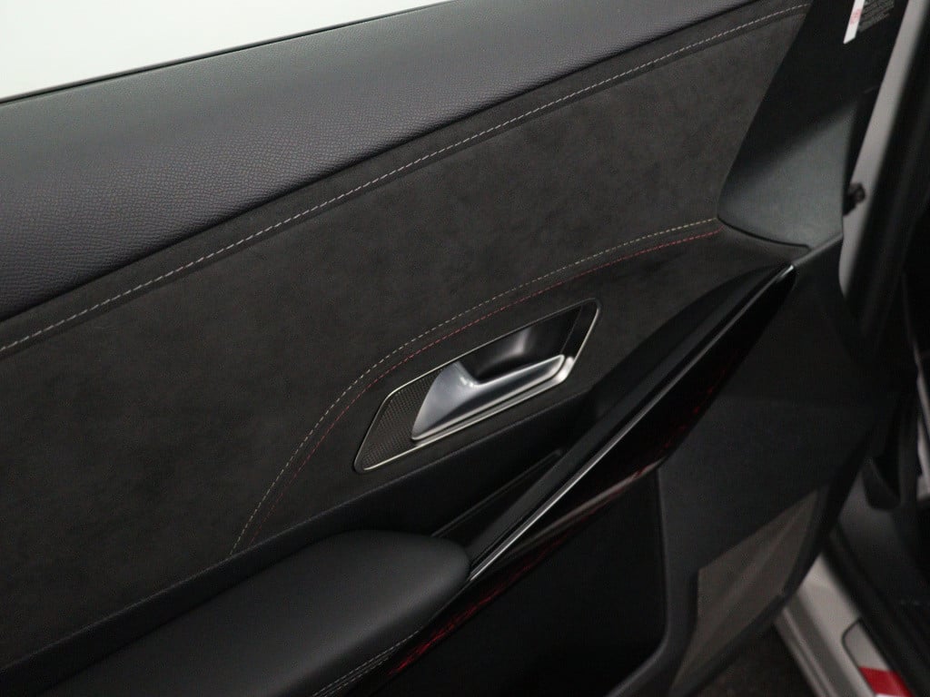 Ds Ds 7 crossback e-tense 300pkawd performance line+ | hifi focal | elektr 