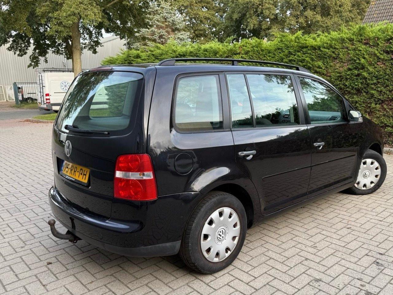 Volkswagen Touran 1.6 Business Airco/Cruise
