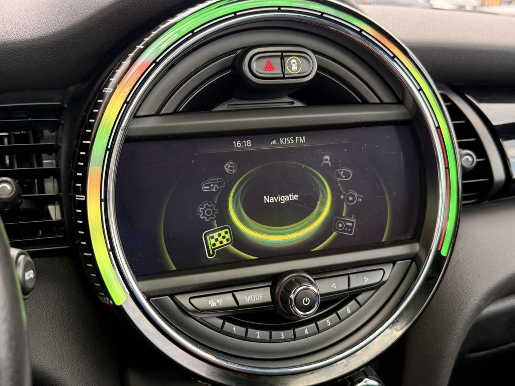 Mini 3-deurs 2.0 john cooper works s 232pk | acc | pano | head-up | harman 