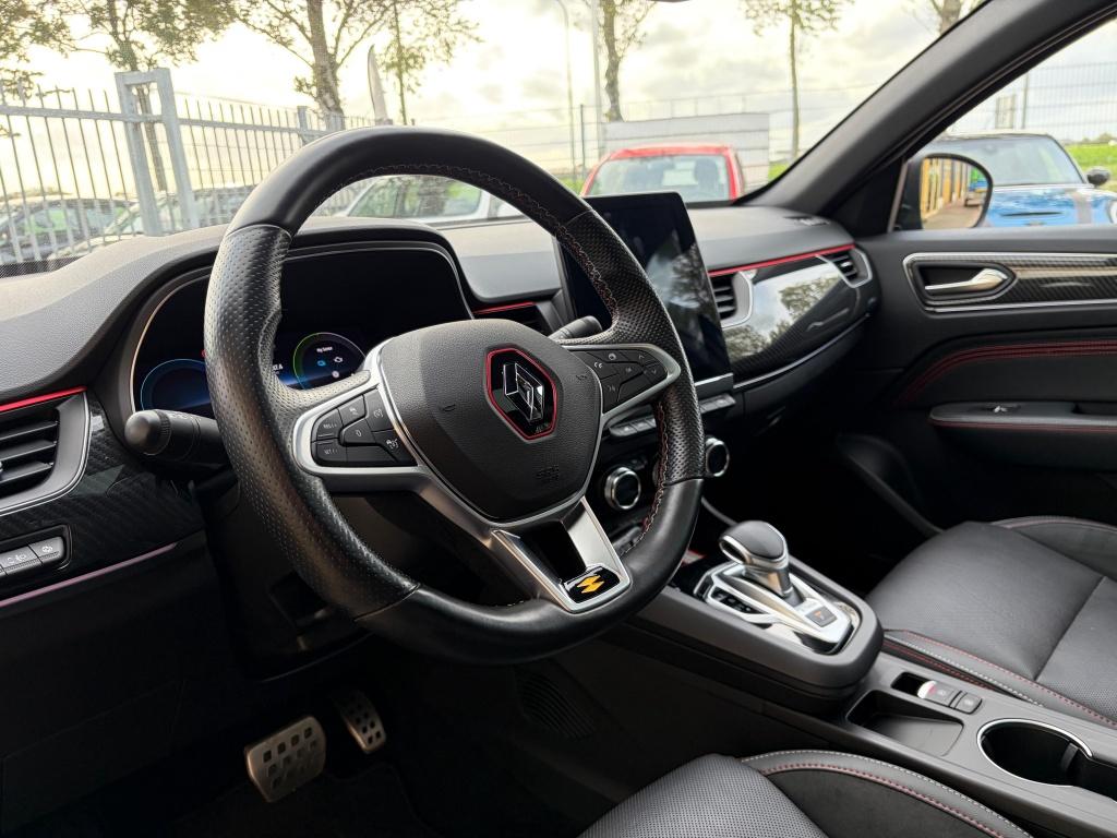 Renault Arkana 1.6 e-t h 145 rsline