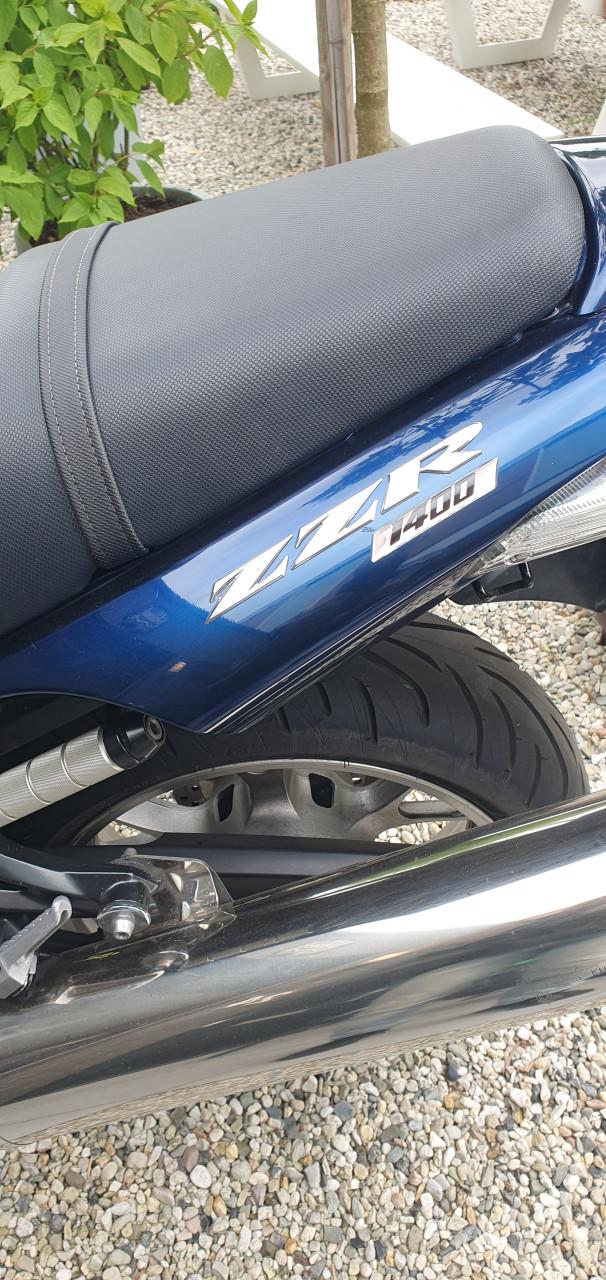 Kawasaki ZZ-R1400
