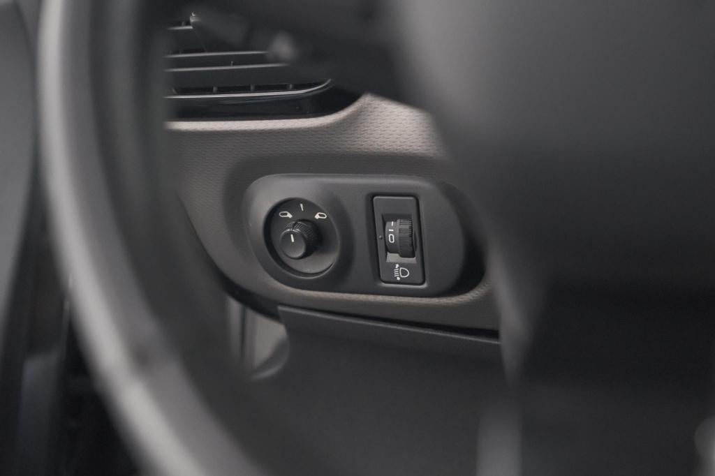 Citroen C4 Cactus 1.2 e-vti feel | automaat | navigatie | 17 inch lichtmeta