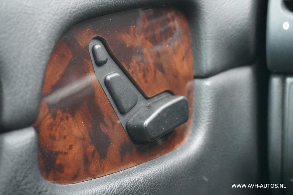 Mercedes-Benz Clk-klasse coupé 200 k. elegance automaat
