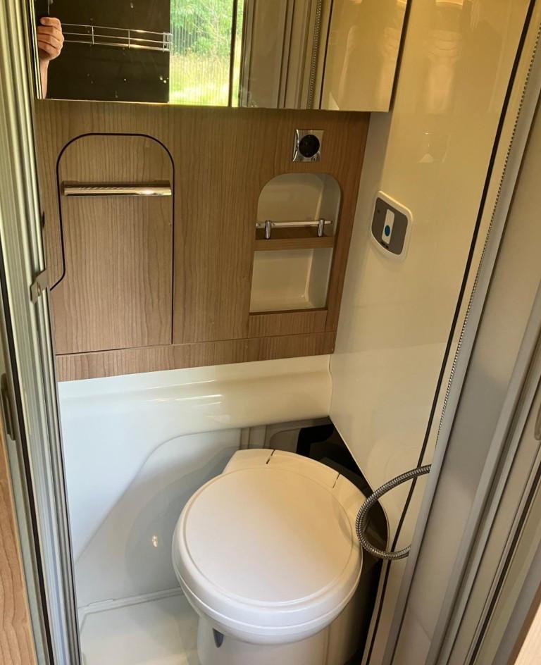 Carthago Malibu 600 LE Low Bed 2019 met 83.500km in goede staat