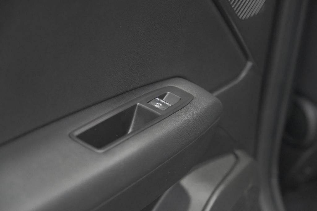 Renault Captur mild hybrid 160 edc techno | pack winter | camera | adaptiev