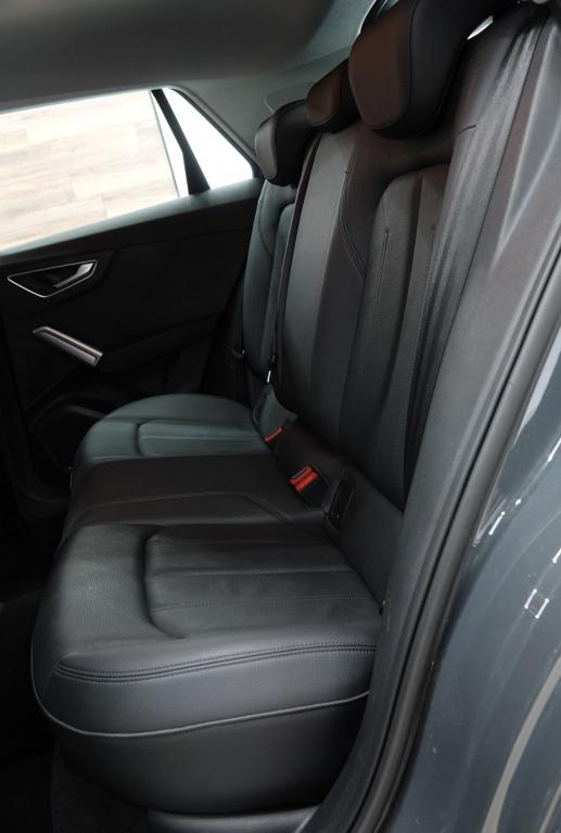 Audi Q2 1.0 tfsi sport | pdc | 19" | leder | stoelverw. |