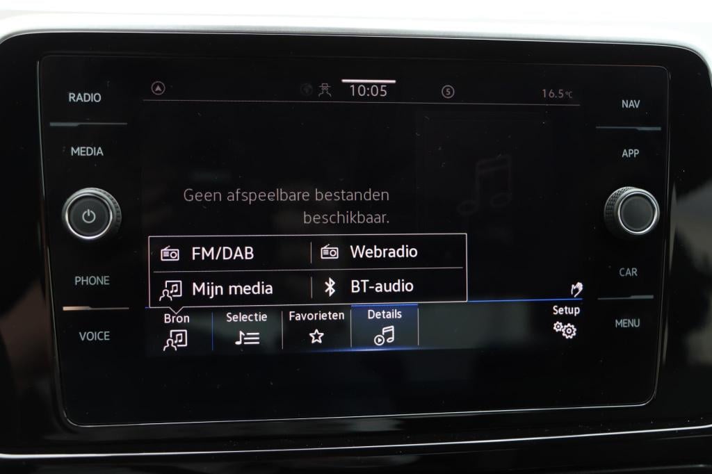 Volkswagen T-roc 1.5 tsi r-line 150pk dsg7