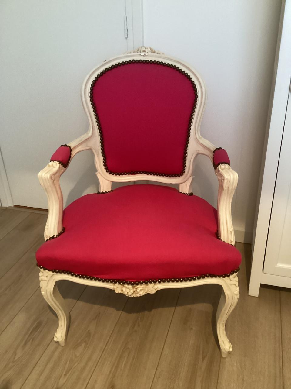 Stoel in barok stijl