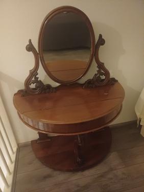 Kaptafel antiek
