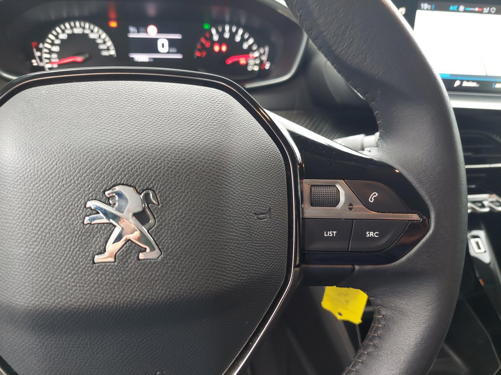 Peugeot 208 1.2 pt active pack navi/airco/lmv