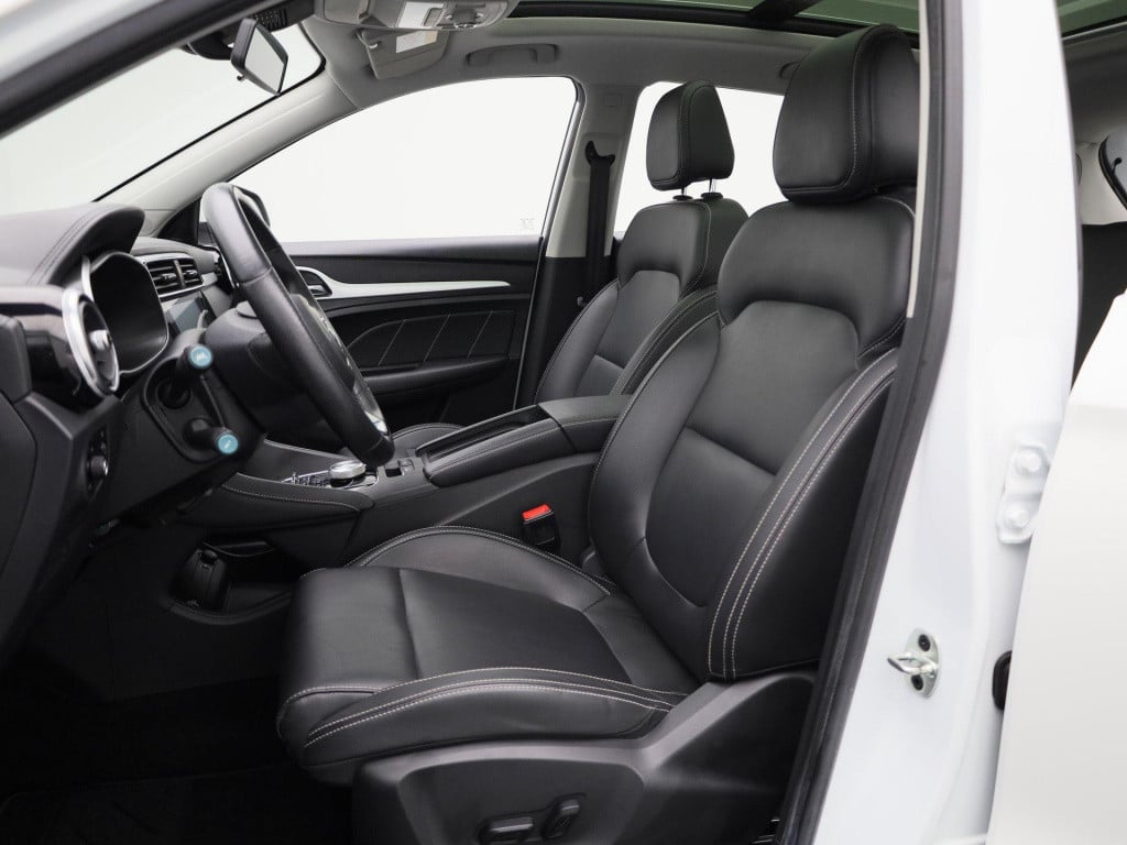 MG Zs Ev mg luxury 45 kwh