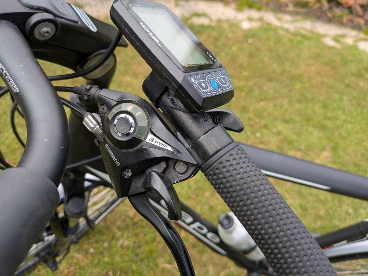 Nette sportieve E-bike. Geheel in orde.