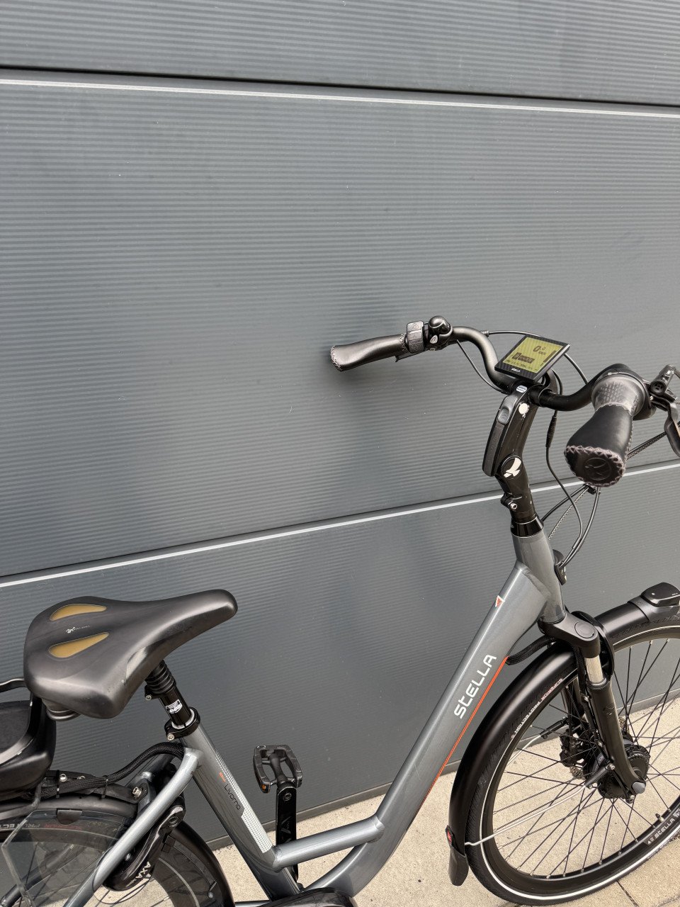 Stella Livorno middenmotor elektrische fiets 630WH