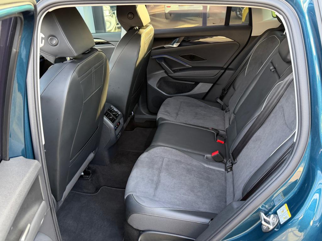 Volkswagen Tiguan 1.5 204pk ehybrid elegance | trekhaak | 360 camera | dode