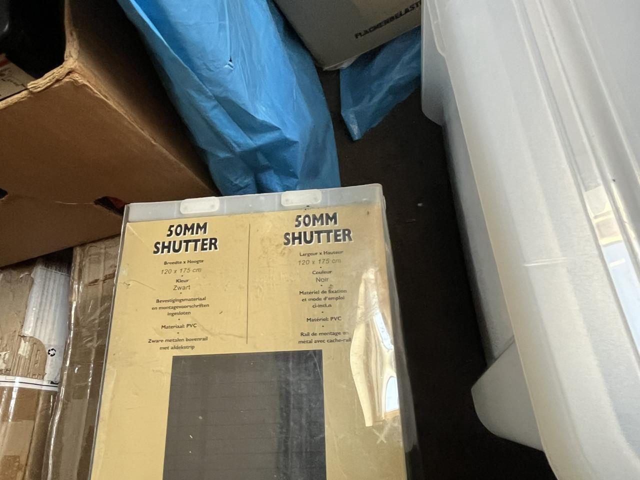 1 Jaloezie 50 mm PVC zwart