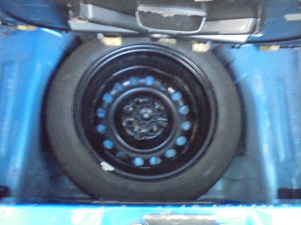 Aygo 1.0-12V Dynamic blue met slechts 125.098 Kilometer met N.A.P