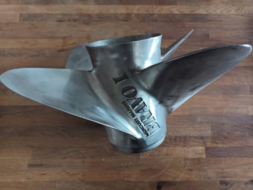 Mercury Marine Bravo 1 propellor