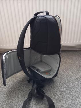 Lowepro 250 AW Cameratas,  zwart
