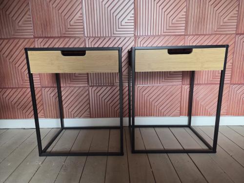 2x stuks Nachtkastjes