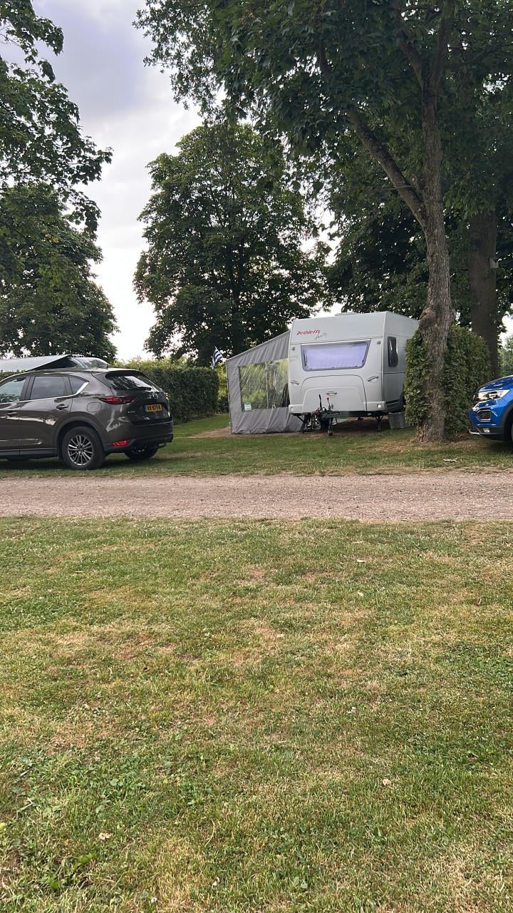 Dethleffs Family caravan (2000)