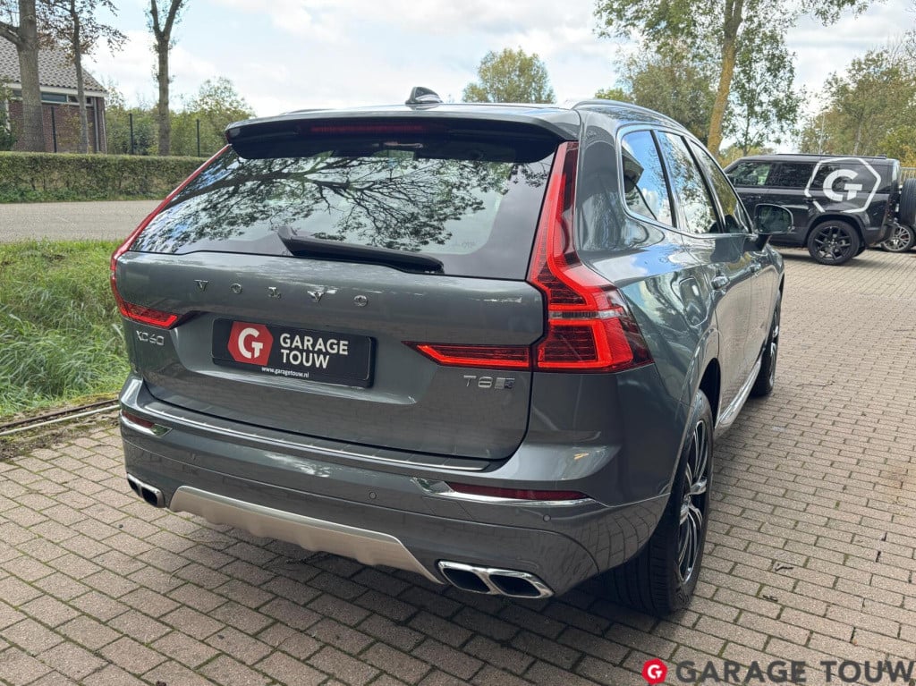 Volvo XC60 2.0 t8 twin engine awd inscription pano hud trekh