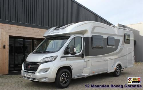 Adria Matrix M670Sl (Lengtebedden + Hefbed, slechts 23521km,Nieuwstaat!!)