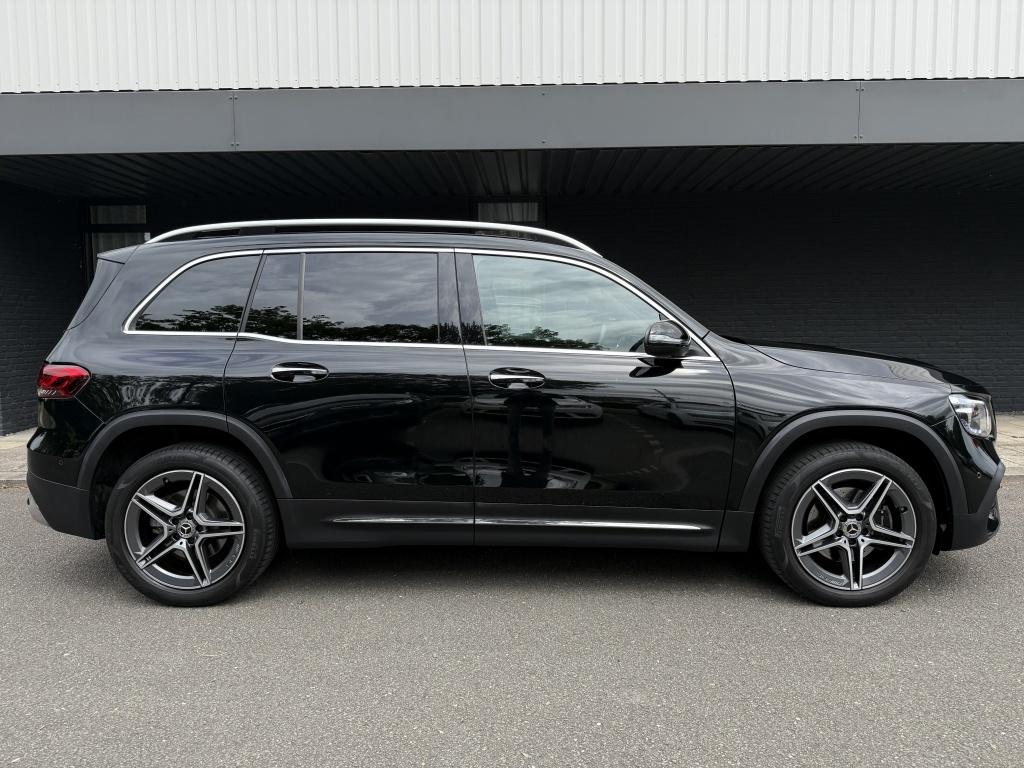 Mercedes-Benz Glb 180 amg line - 7 persoons - origineel nl -