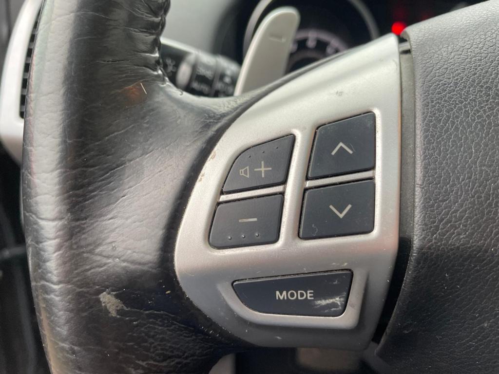 Mitsubishi Outlander 2.0 edition two autonaat|trekhaak|leer