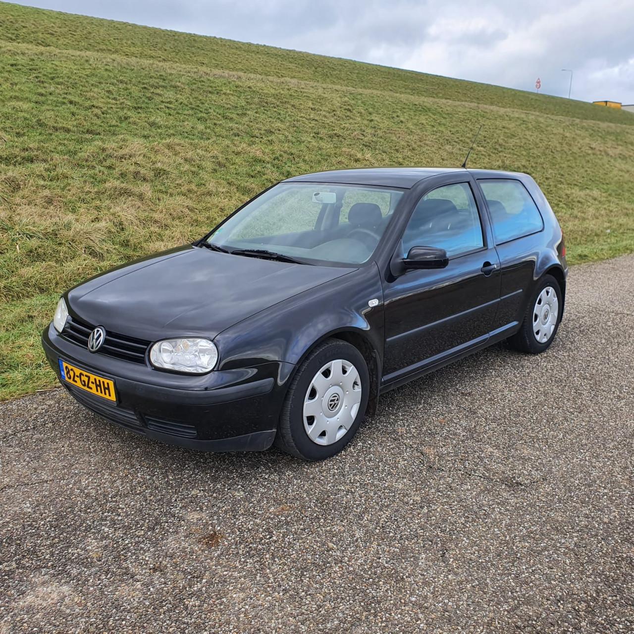 Volkswagen Golf 2.0 Trendline