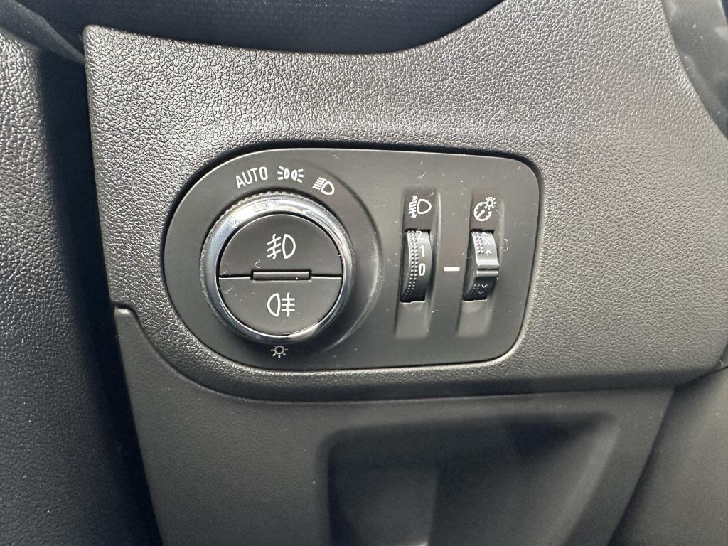 Opel Crossland X 1.2 turbo innovation