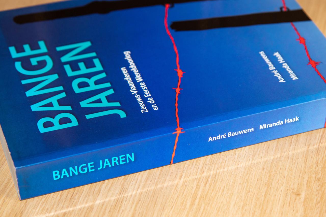 Boek: Bange Jaren - André Bauwens & Miranda Haak