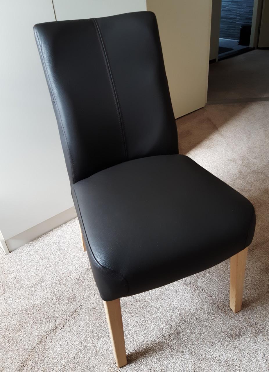Eetkamer stoelen
