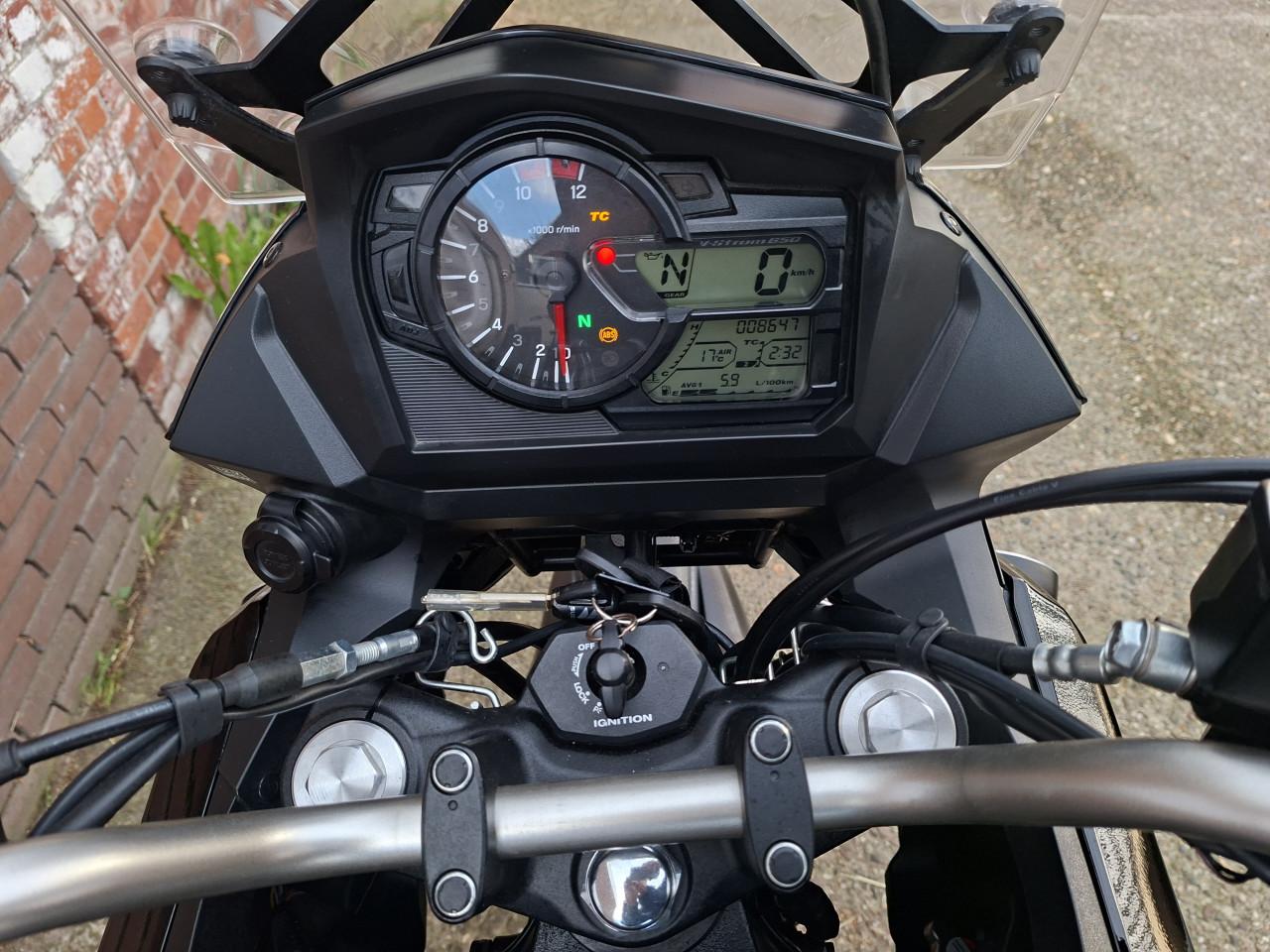 Suzuki DL 650 V-Strom XT Adventure (1e Eig | 2022 | 8.600km | Als nieuw )