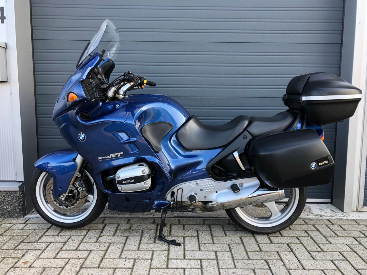 Inruilkoopje: Nette BMW R1100RT met 3-delig kofferset, rijklaar €1500,-