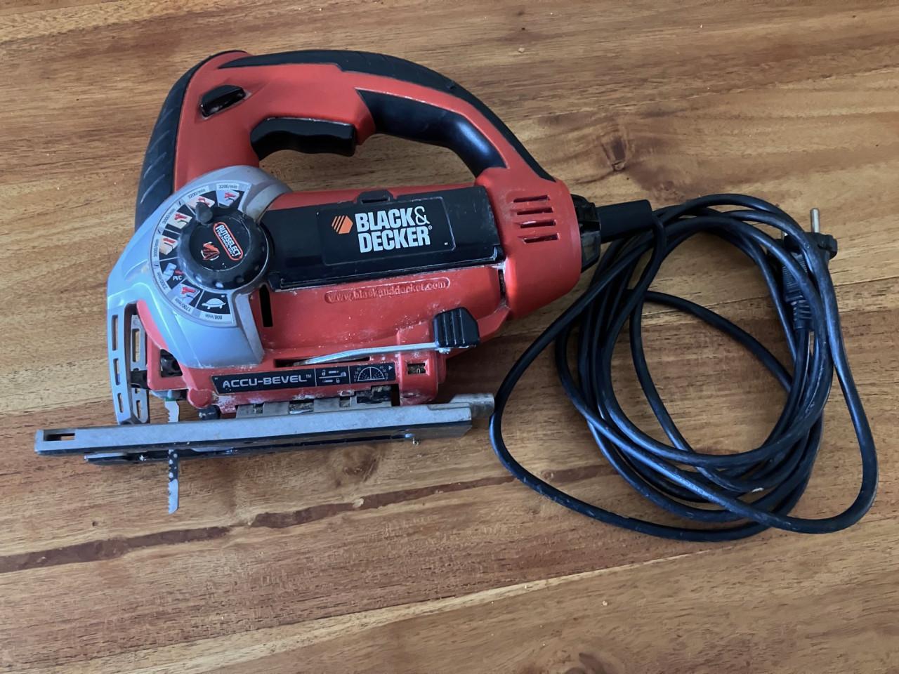 Veelzijdige Black & Decker decoupeerzaag.