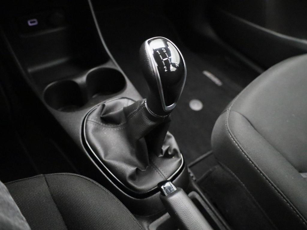 Opel Karl 1.0 ecoflex 120 jaar edition | parkeer sensoren | lage km stand |