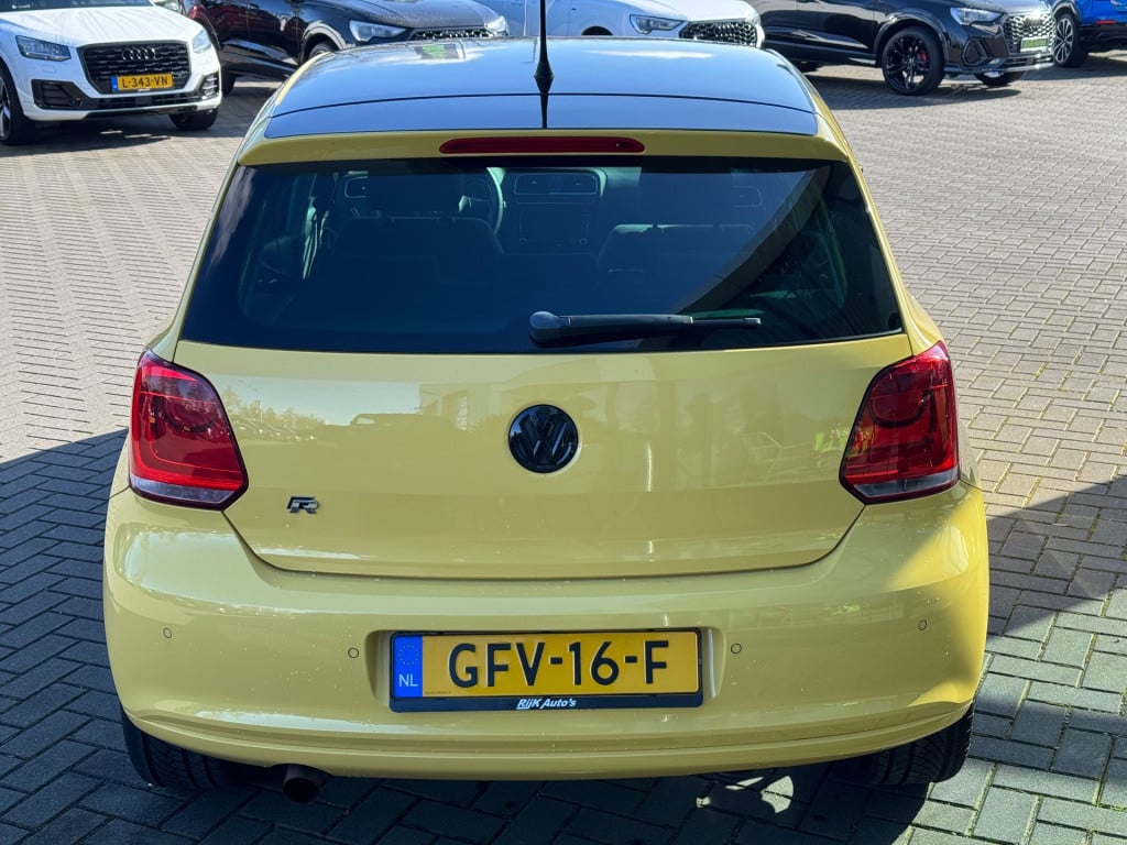 Volkswagen Polo 1.4-16v r-line * carplay * pdc * airco
